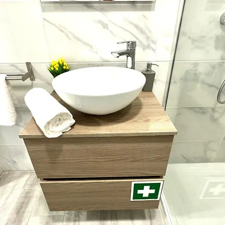 Casa Dos Arcos: Seaside With Pools And Views Apartment