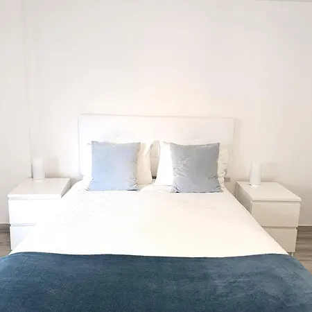 Da Rocha, 504 Casa Dos Arcos, Sunny Studio, Air Conditioning, Internet, Pools, Sea View, By Ig * Portimão